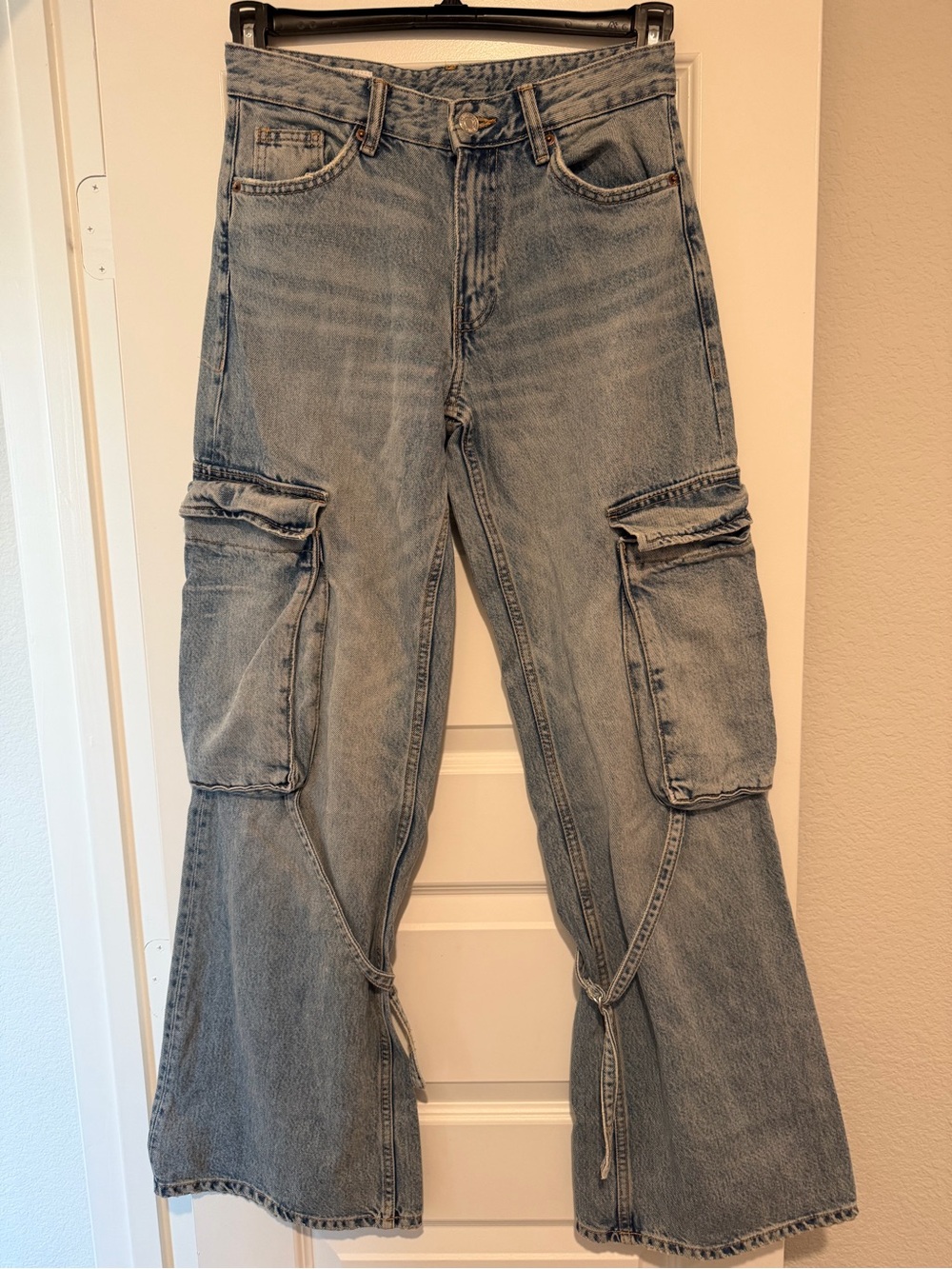 Zara Y2K Cargo Flare Jeans Size 2 Strappy Utility Wide Leg
